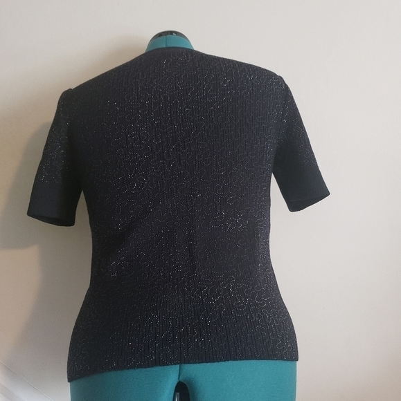 St. John Evening By Marie Gray Short Sleeve Sweater - Picture 2 of 12